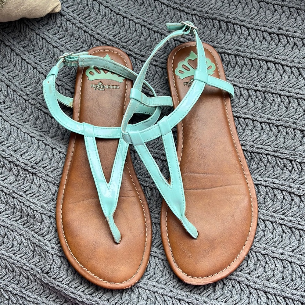 Fergalicious Women’s Sandals Size 6.5 Tiffany Blue